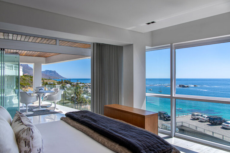 clifton-beachfront-penthouse_17