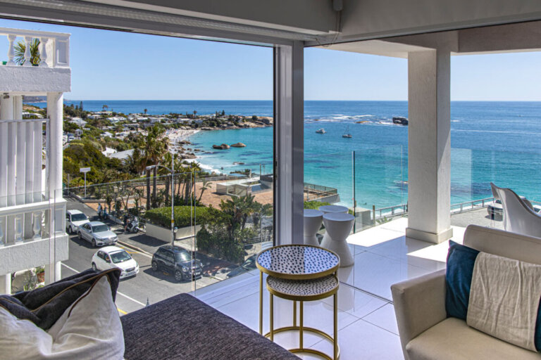 clifton-beachfront-penthouse_2