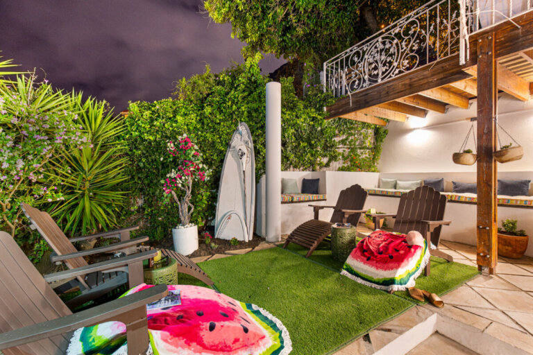 clifton-sea-view-courtyard_10