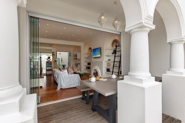 clifton-sea-view-courtyard_21
