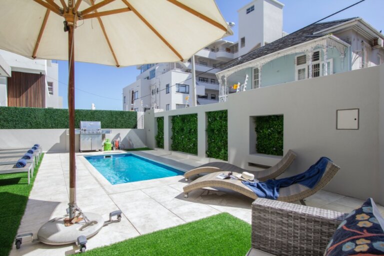 Bantry Bay Beauty: Discovering the Essence of Sere Bay