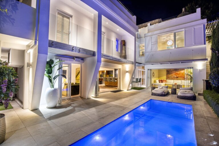 Cape Luxury-Clifton-private-beach-villa_19-1024x683
