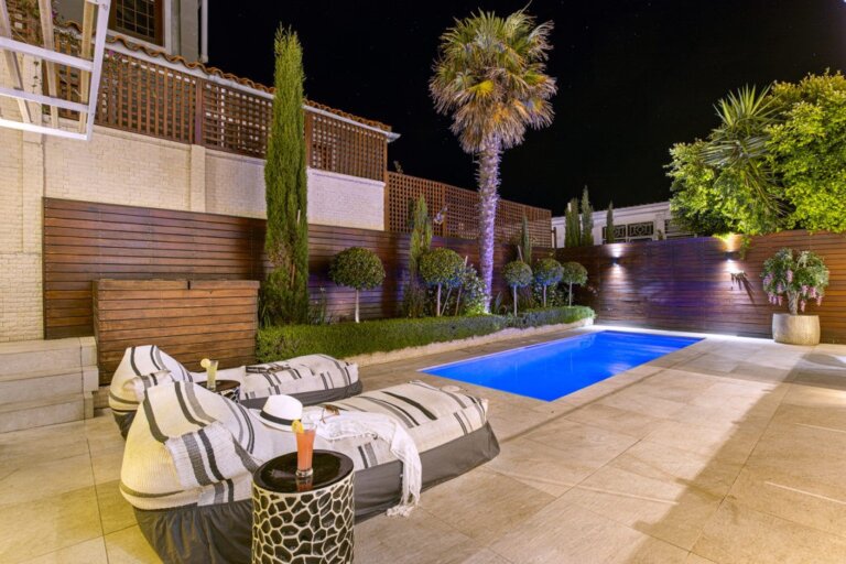 Cape Luxury-Clifton-private-beach-villa_22-1024x683