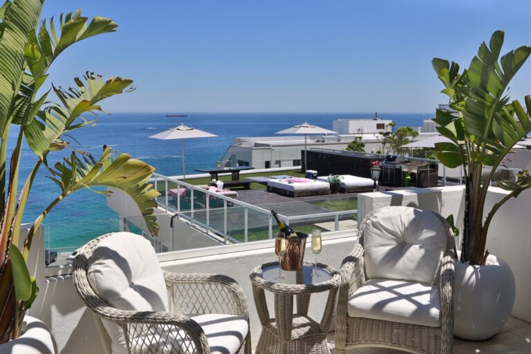 Cape Luxury-Clifton-private-beach-villa_39-1024x683