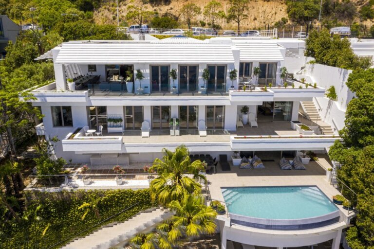 Clifton-Mansion-Villa-1024x682