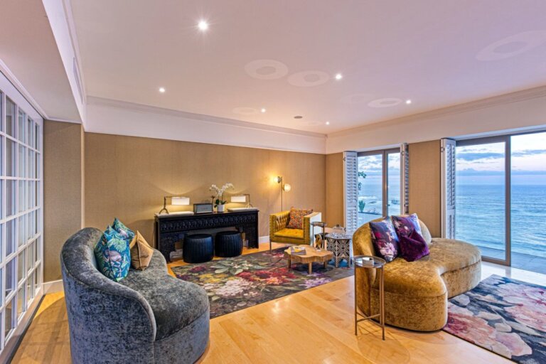 Clifton-Mansion-Villa-Lounge-3-1024x683