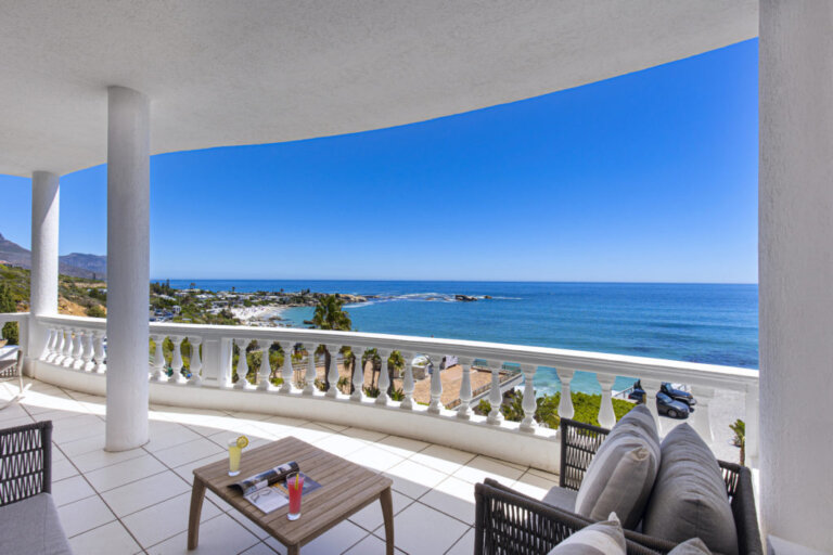 clifton-beachfront-magic_04-1024x683