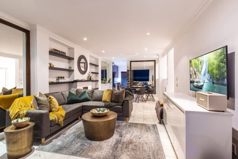 clifton-beachfront-magic_25-1024x683