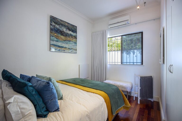 clifton-beachfront-magic_bedroom2-1024x683