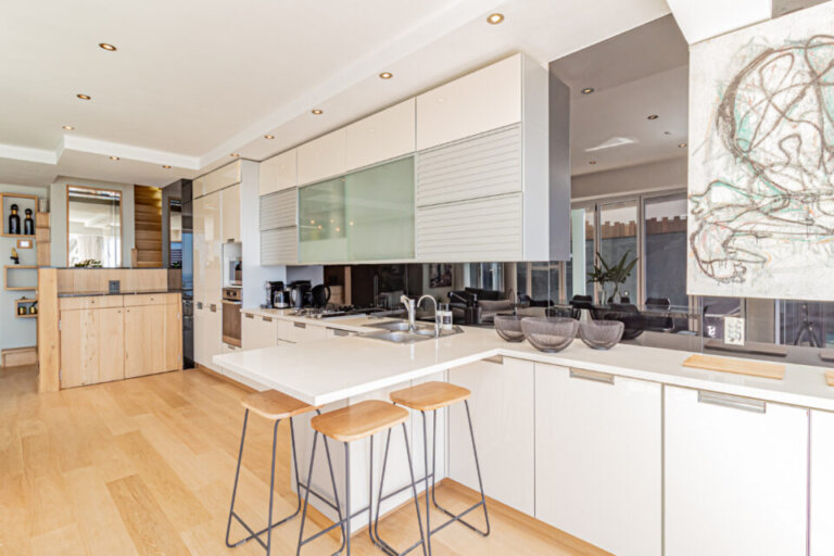 paloma-apartment-paloma-apartment-kitchen-343069494-960x640