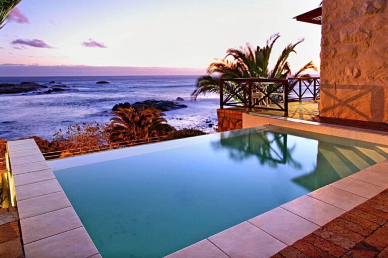 camps-bay-terrace-palm-suite-camps-bay-terrace-palm-suite-pool-4976796-960x640