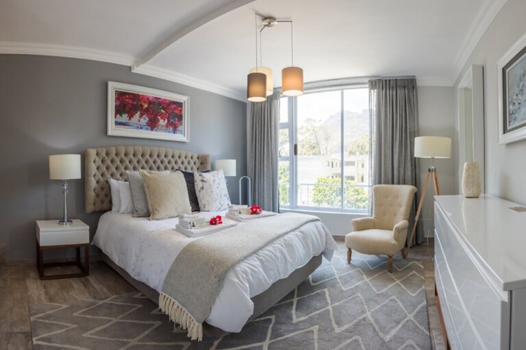 THE BOARDWALK HOUT BAY- bedroom