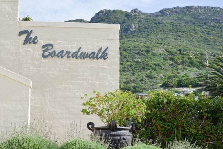 THE BOARDWALK HOUT BAY entrance