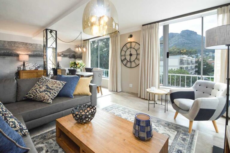 THE BOARDWALK HOUT BAY lounge area