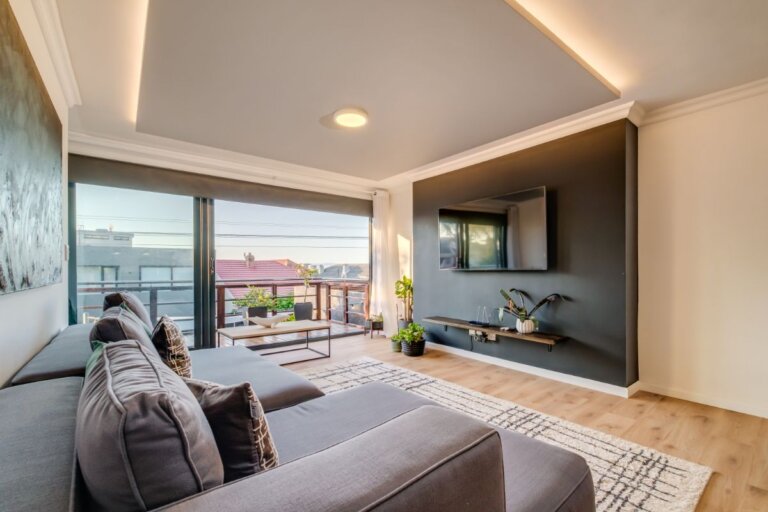 house-of-m-house-of-m-tv-lounge-balcony-2727501288