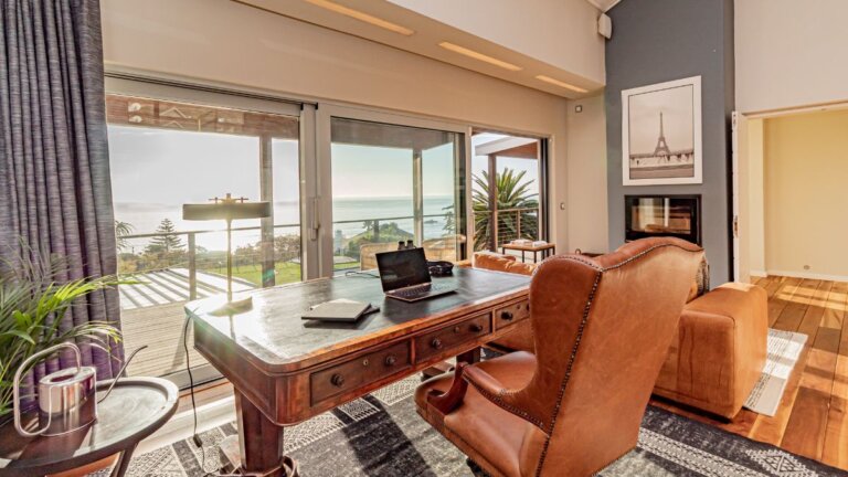 riomar-riomar-master-bedroom-study-818171680