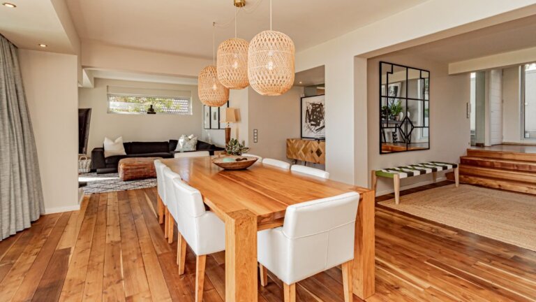 riomar-riomar-open-plan-dining-area-818104098