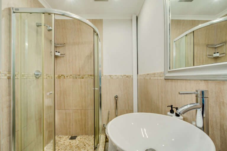 eastern-views-eastern-views-master-bathroom-2812490228