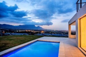 mountain-side-mansion-mountain-side-mansion-swimming-pool-with-view-191153001-961x640