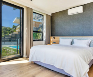 5-bedroom-Camps-Bay-Villa-Rentals-1200x1000