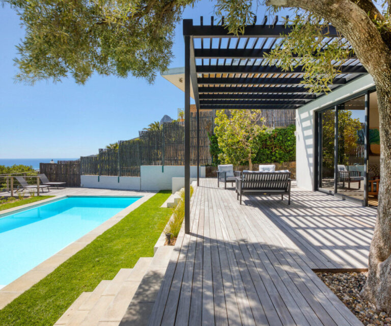Camps-Bay-5-bedroom-house-rental_Cape-Luxury-1200x1000