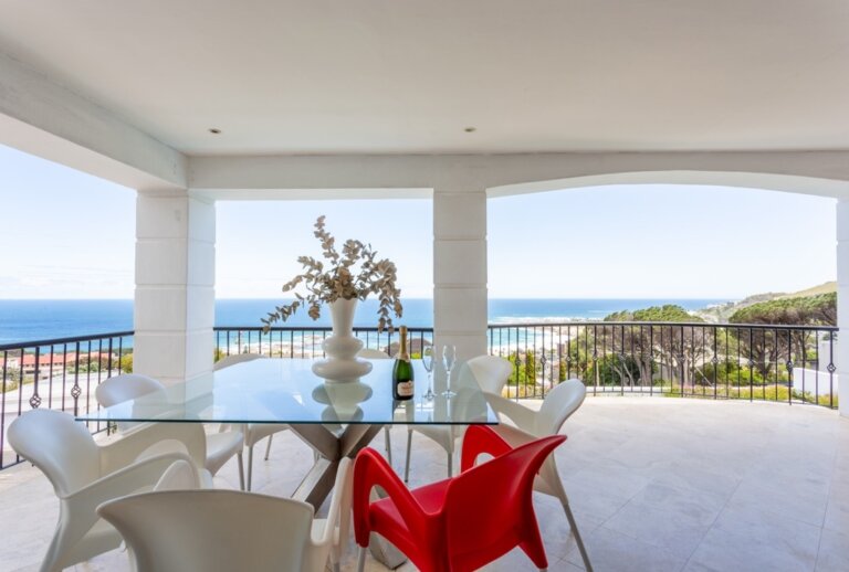 casa-blanca-camps-bay-618e3dc607e32