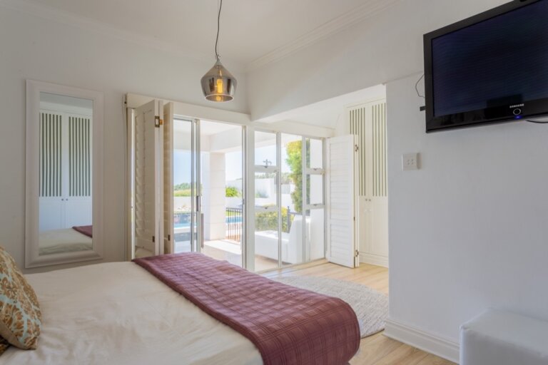 casa-blanca-camps-bay-618e3dfba5662
