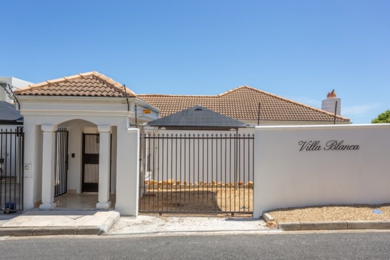 casa-blanca-camps-bay-618e3e2fc6fde