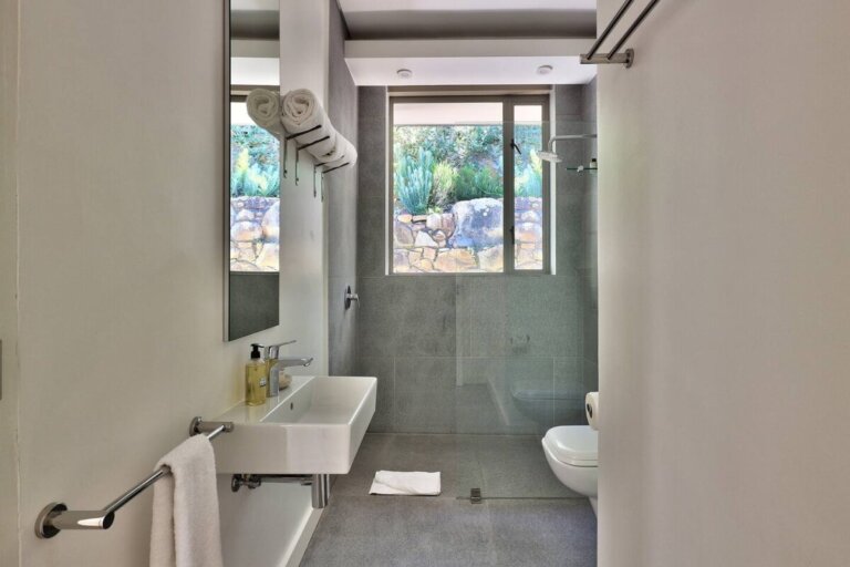 Bathroom at Argyle Villa in cape Town