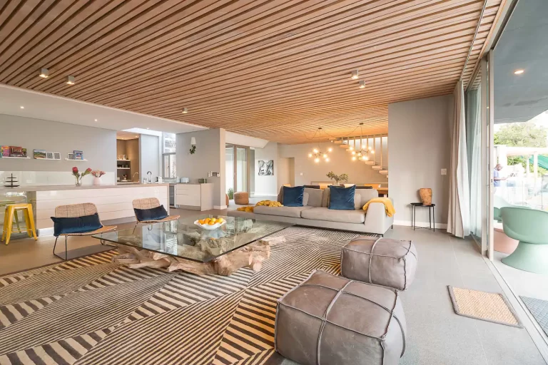 Lounge area at Argyle Villa in Cape Town