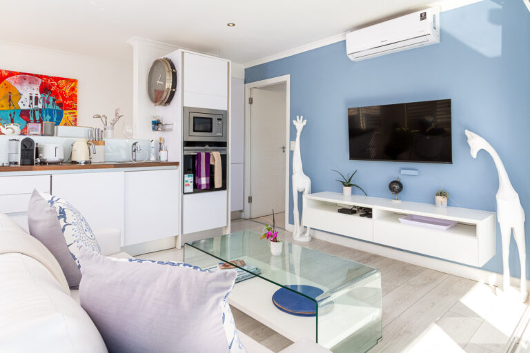 SKY PENTHOUSE - BARKLY-Apt-3-l-12