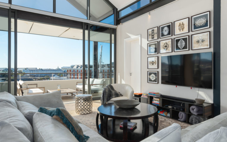 403 Paragon, V&A Marina