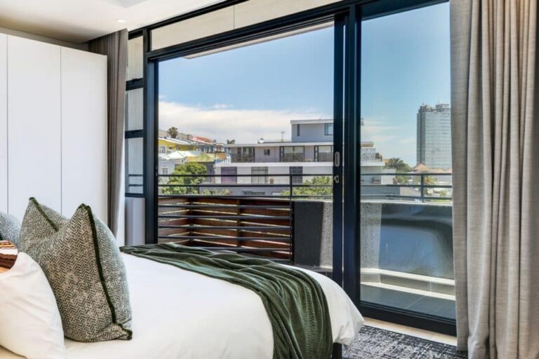 Penthouse on S (12)