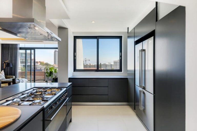 Penthouse on S (4)