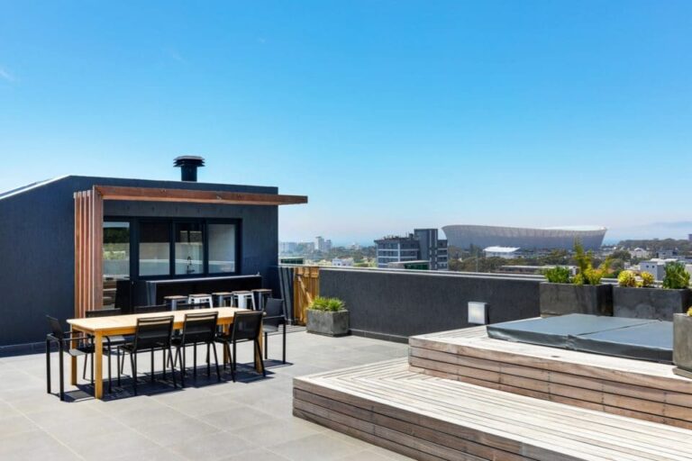 Penthouse on S (7)