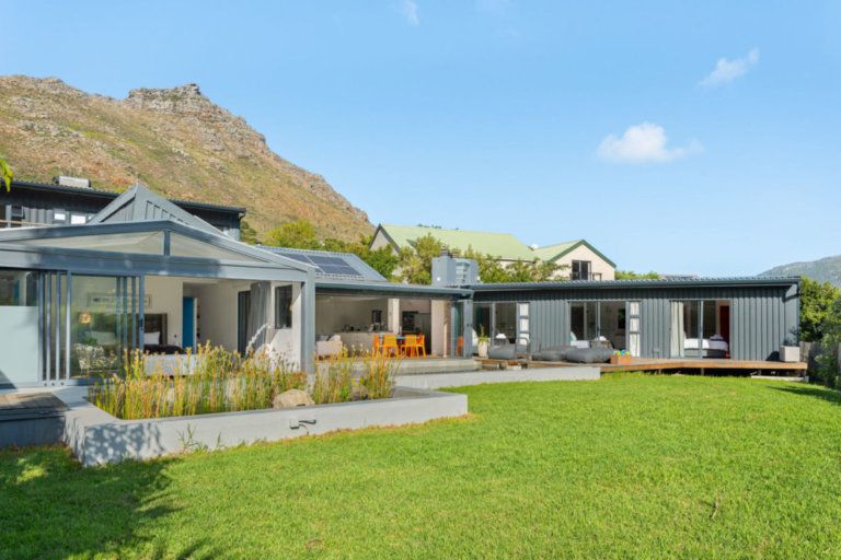 16 Greenacres, Hout Bay