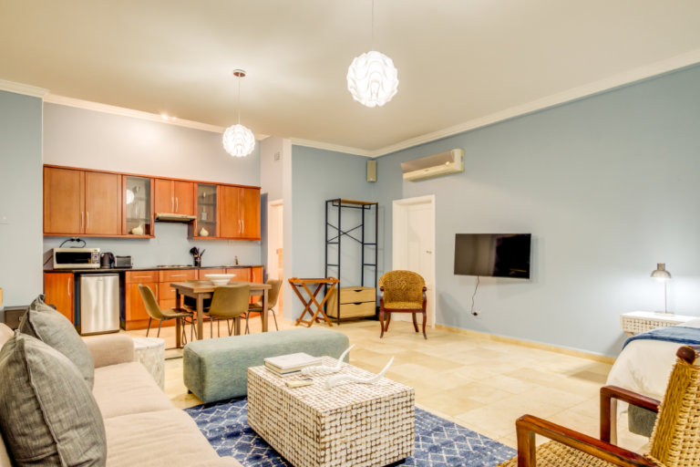 coral-house-coral-house-7257393587
