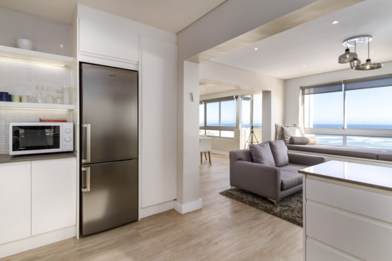 pleasant-ways-pleasant-ways-living-to-kitchen-4754525300-960x640