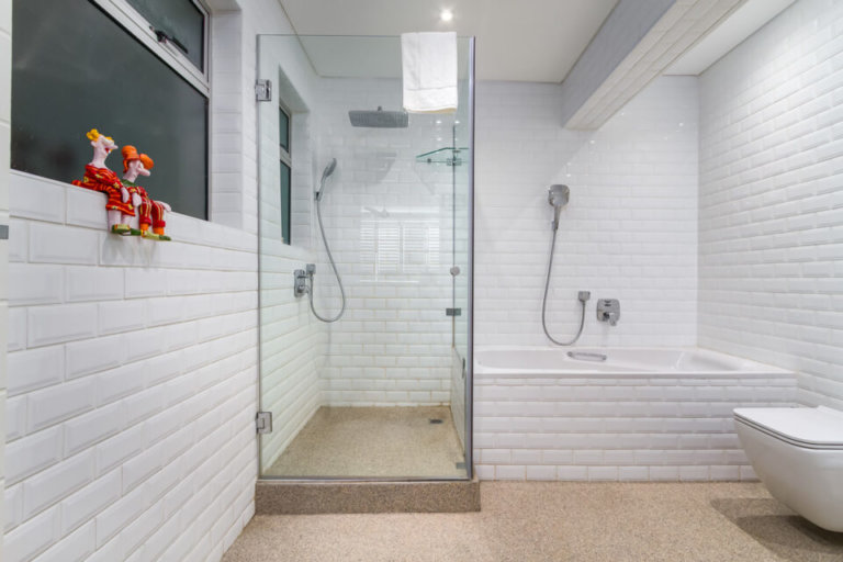 pleasant-ways-pleasant-ways-master-bathroom-4754547231-960x640