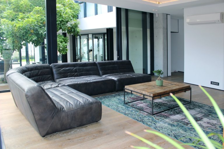 Luxury Villa St Leon In Bantry Bay-house-194662799