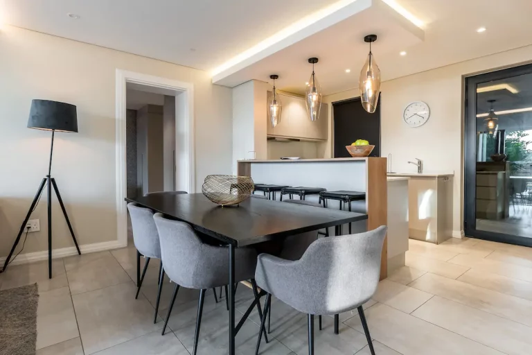 beta villa - dining room