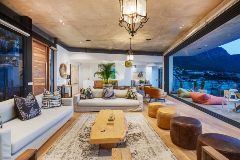 ocean-villa-ocean-villa-lounge-dining-open-plan-304560037-1