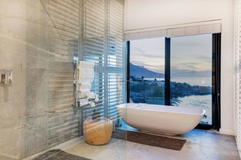 ocean-villa-ocean-villa-master-en-suite-shared-304561446