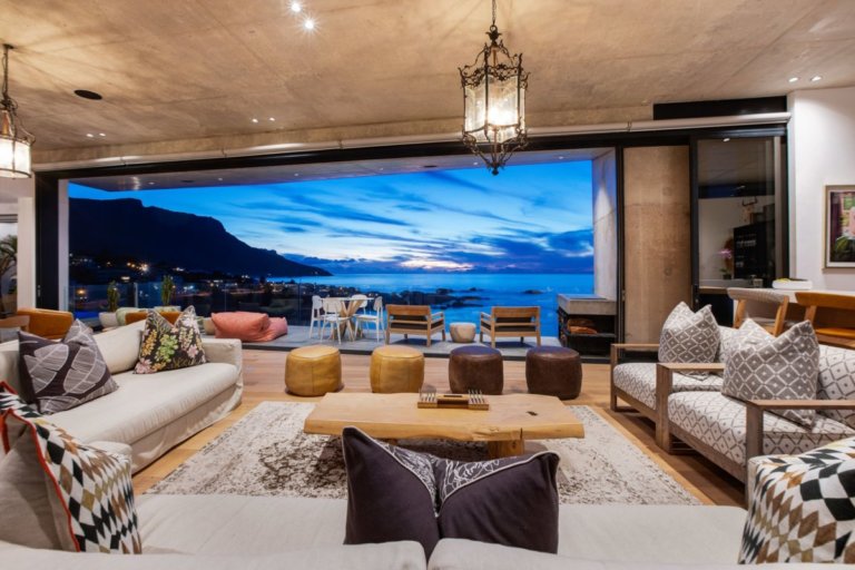 ocean-villa-ocean-villa-open-plan-living-with-views-of-12-apostles-304560052