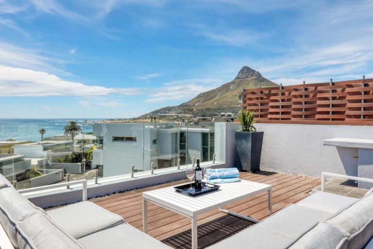 Where Dreams Meet Reality - Villa Rocha's 2-3 Bed Coastal Gem