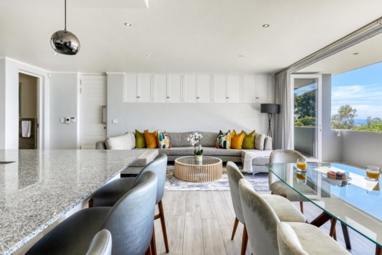 Villa Rocha - Luxurious 2-3 Bed Villa in Bakoven