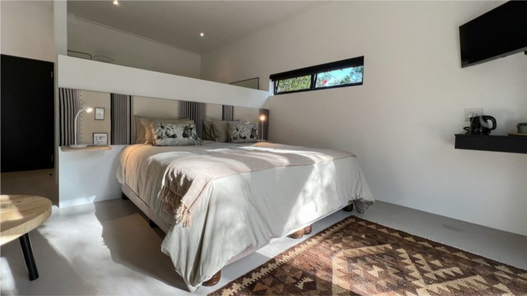 VOW_room_1_main
