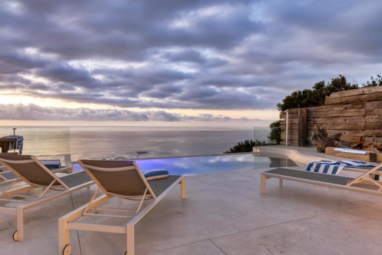 Two Views Camps Bay: Your Ultimate Luxury Retreat by the Sea