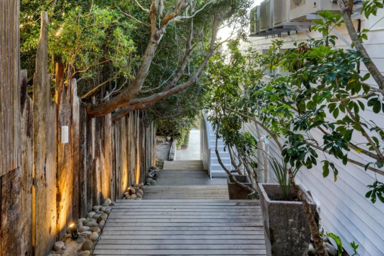 Seaside Elegance: Explore Two Views Camps Bay Accommodation