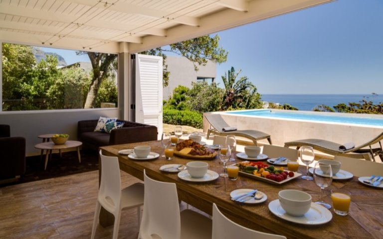 luxury-villa-vacation-rentals-self-catering-accommodation-cape-town-camps-bay-ottawa-OUTDOOR01